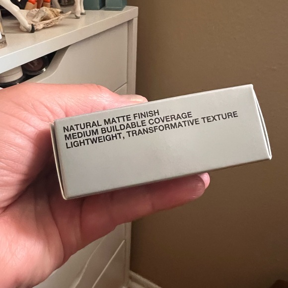 New  MAC STUDIO FIX TECH
CREAM-TO-POWDER FOUNDATION, N18. - Picture 4 of 9